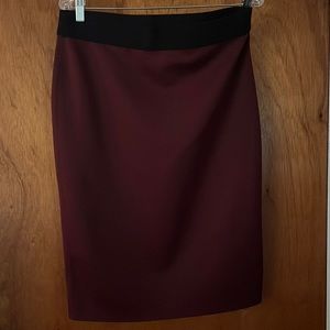 Banana Republic red pencil skirt in size medium.
